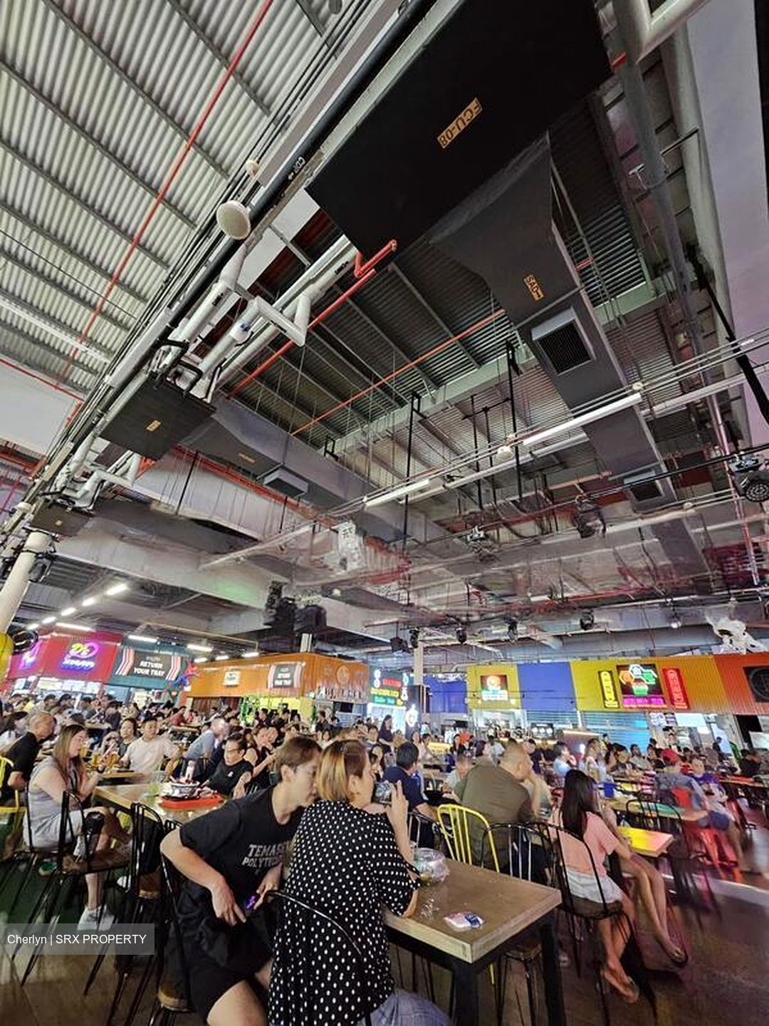 Singapore Expo (D16), Retail #451192111